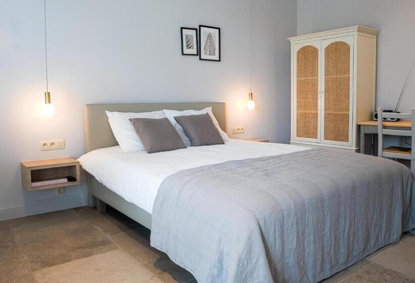 Cire Bed And Breakfast