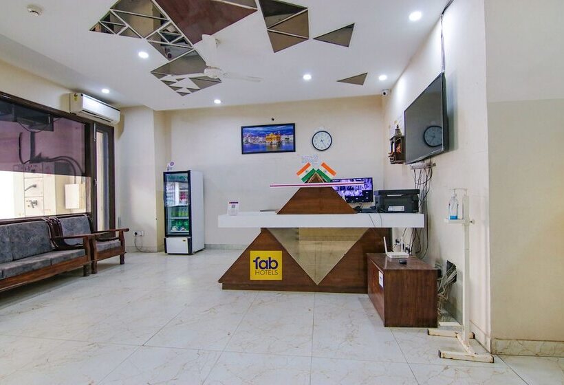 Fabhotel Legacy