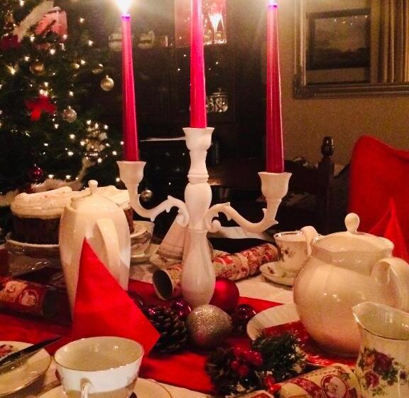 Hillcrest Farmhouse Bed & Breakfast