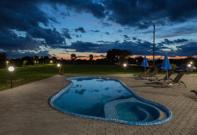 בית מלון כפרי Sunrise