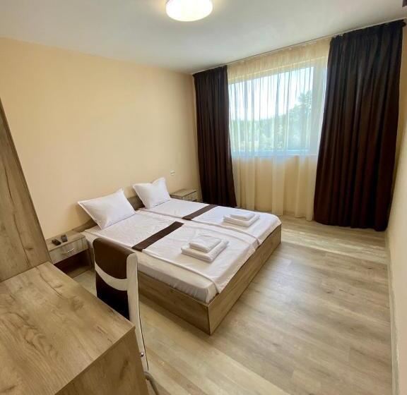 בית מלון כפרי Sunrise