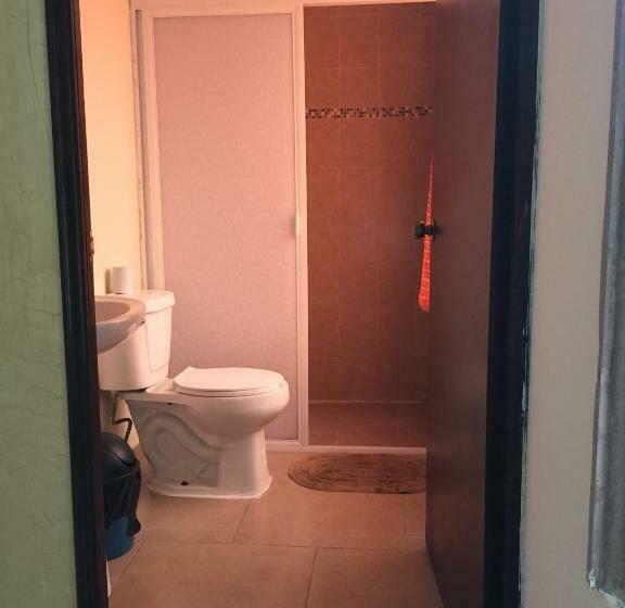 ホテル Alameda Maravatio