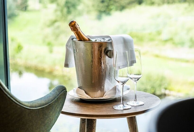 ホテル Breitenburg