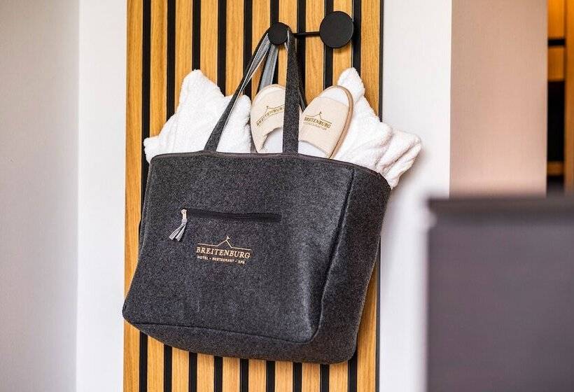 ホテル Breitenburg