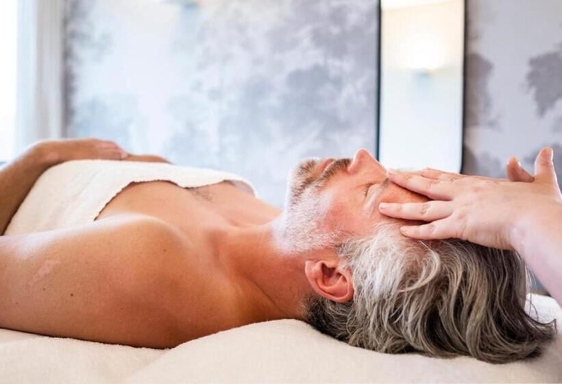 ホテル Breitenburg