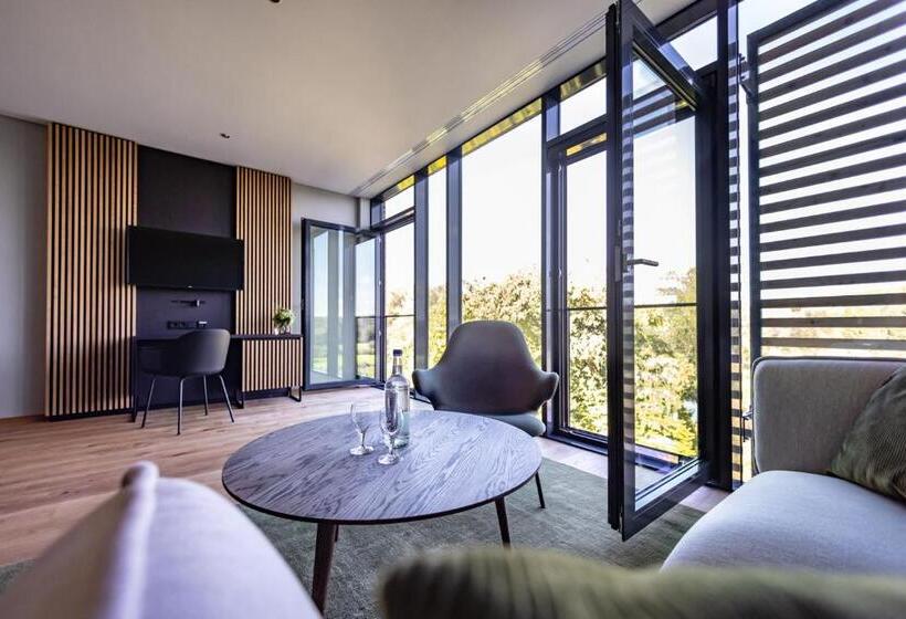 ホテル Breitenburg