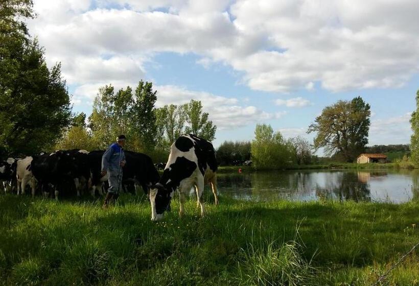 호텔 Charmante Maison à La Ferme