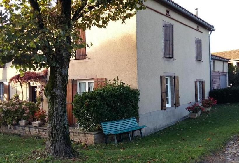 호텔 Charmante Maison à La Ferme