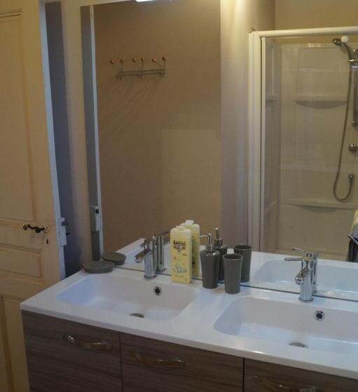 호텔 Charmante Maison à La Ferme