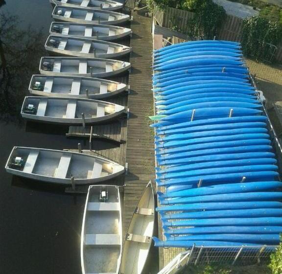 فندق Eetcafé  T Dûke Lûk