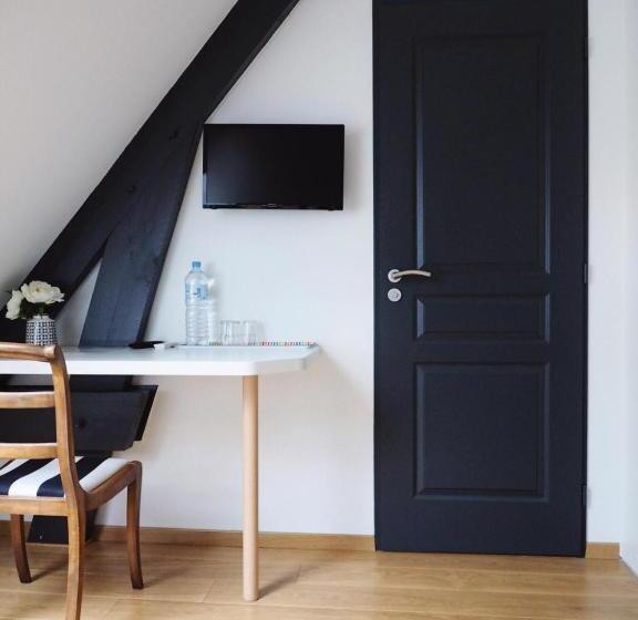 בית מלון כפרי Ferme De Mesangeon