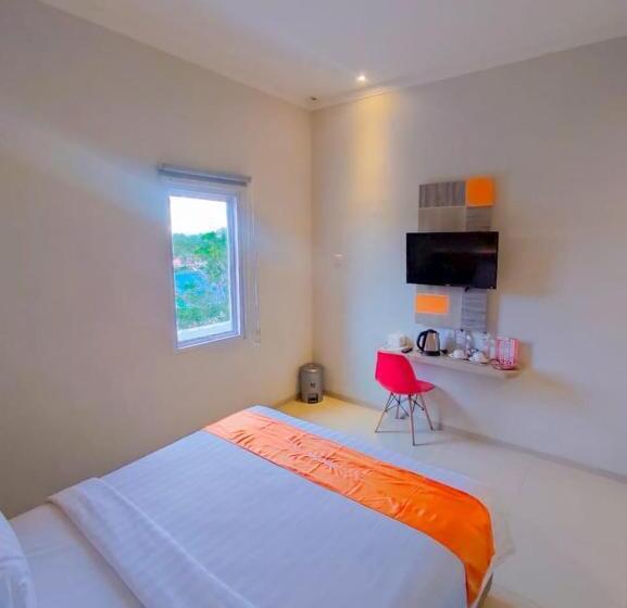 هتل Front One Budget Abepura