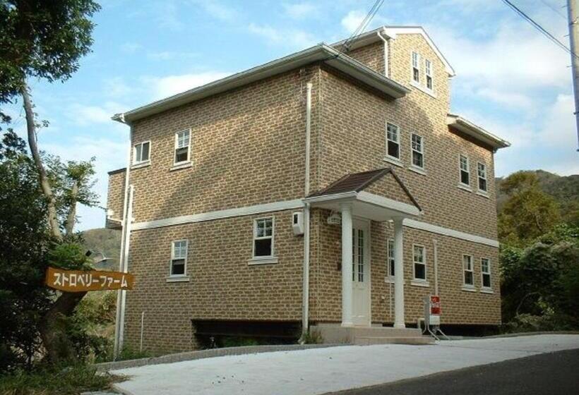 فندق Guesthouse Strawberryfarm Shirasaki ⅱ / Vacation Stay19359