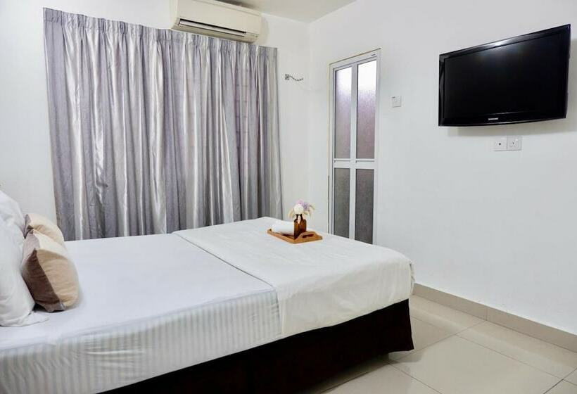 בית מלון כפרי Indah Garden