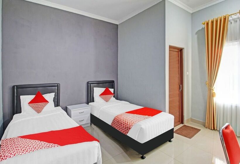 酒店 Oyo 90767 Gm Guest House