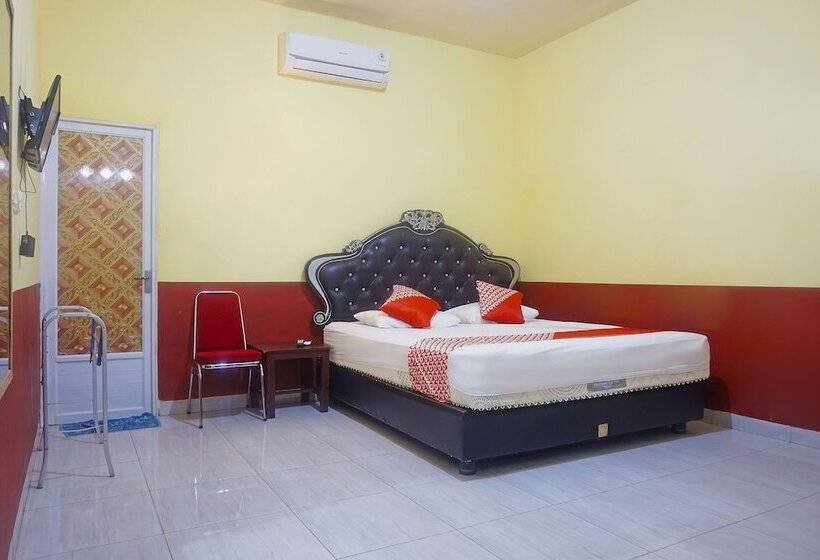 Отель Oyo 91433  Sari Jeneponto