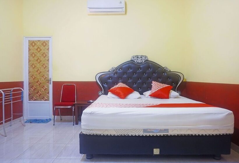 Отель Oyo 91433  Sari Jeneponto