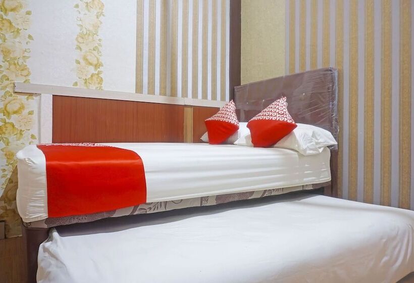 Отель Oyo 91433  Sari Jeneponto