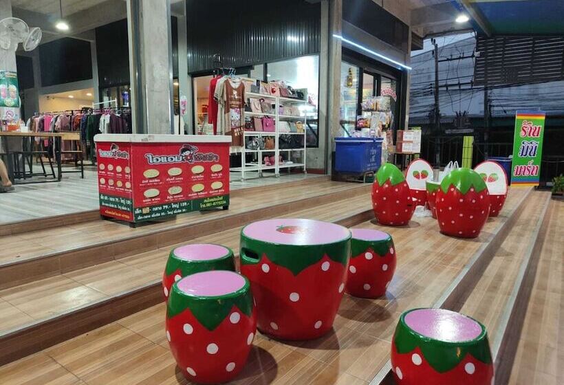 Hotel Pingpong Place