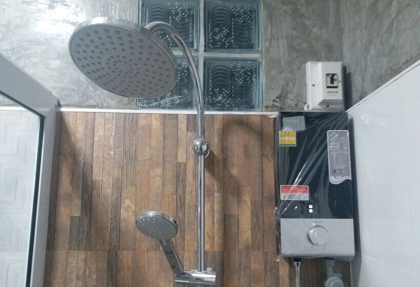 Hotel Pingpong Place