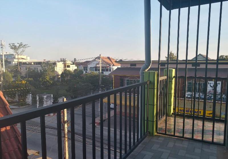 Hotel Pingpong Place