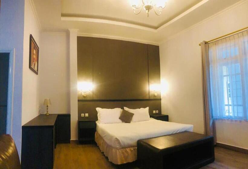 هتل Purnama Lenggang