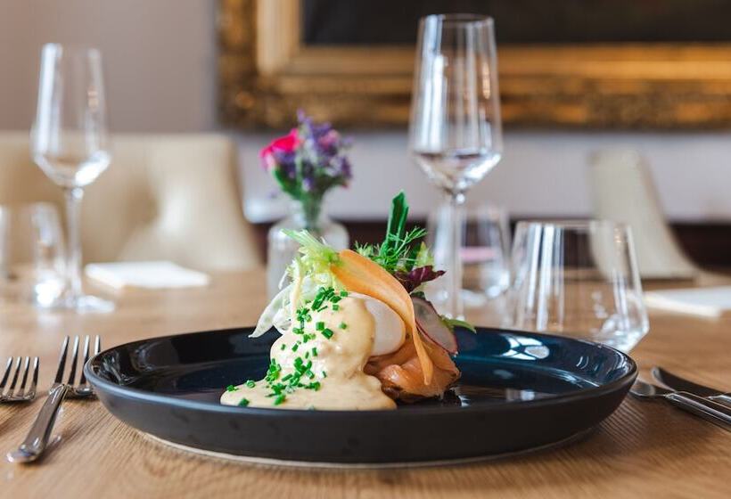 Отель & Restaurant Chateau Trnová