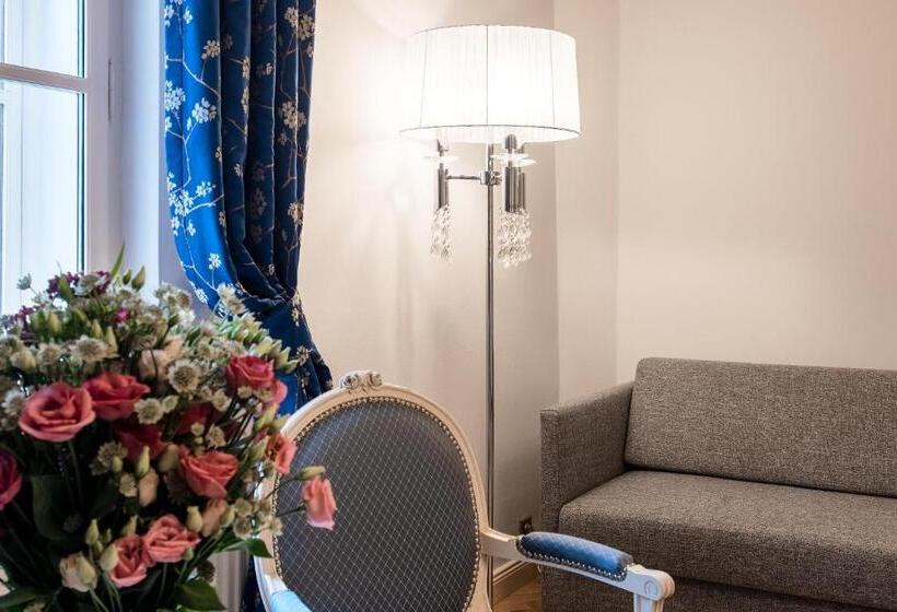 Отель & Restaurant Chateau Trnová