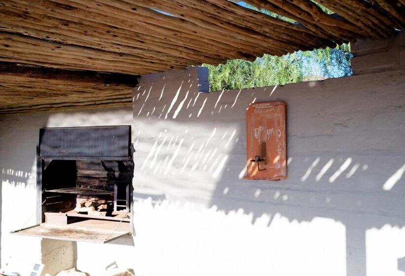 בית מלון כפרי Tierkloof Mountain Cottages