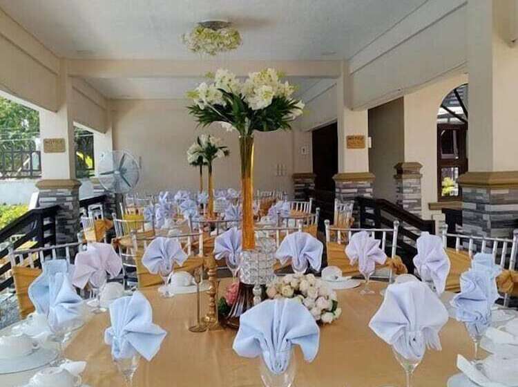 Villa Esmeralda Bryan S Resort Hotel And Restaurant