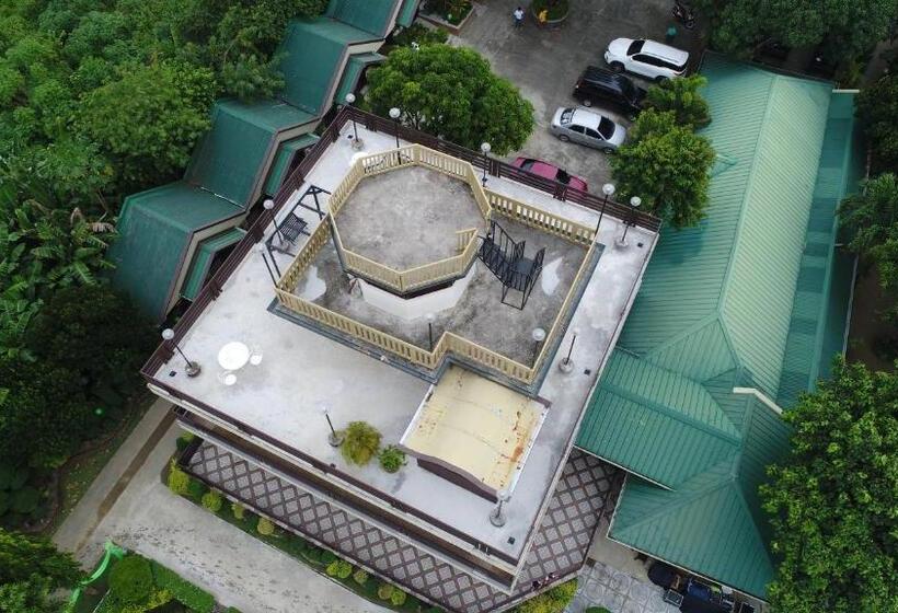 Villa Esmeralda Bryan S Resort Hotel And Restaurant