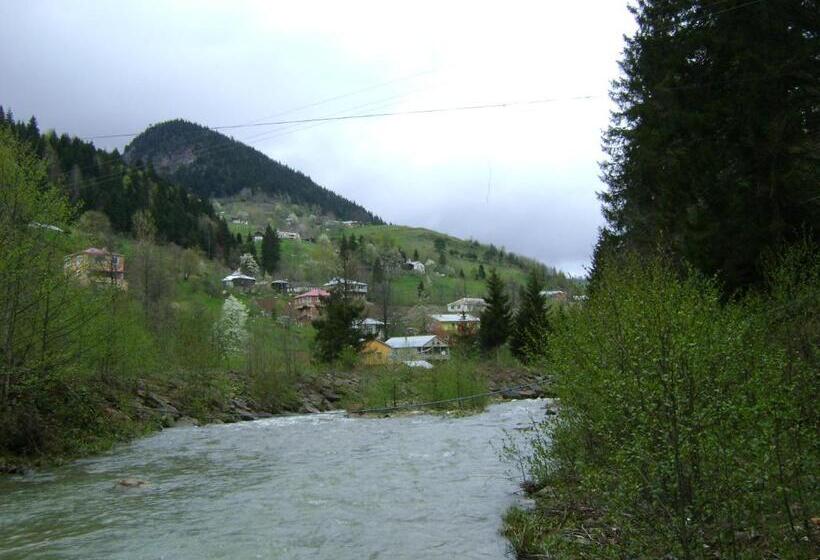 ホテル Yesilyayla Eko Turizm