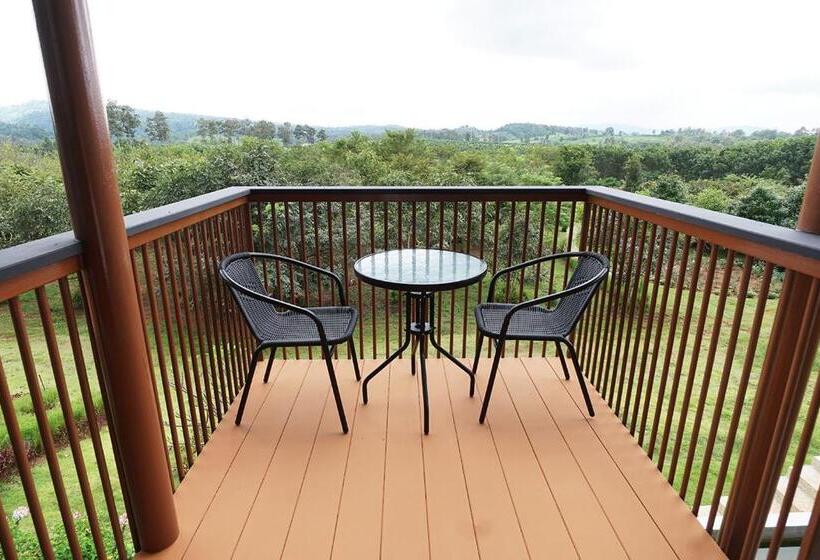 Hug Jang Loei Garden & Resort