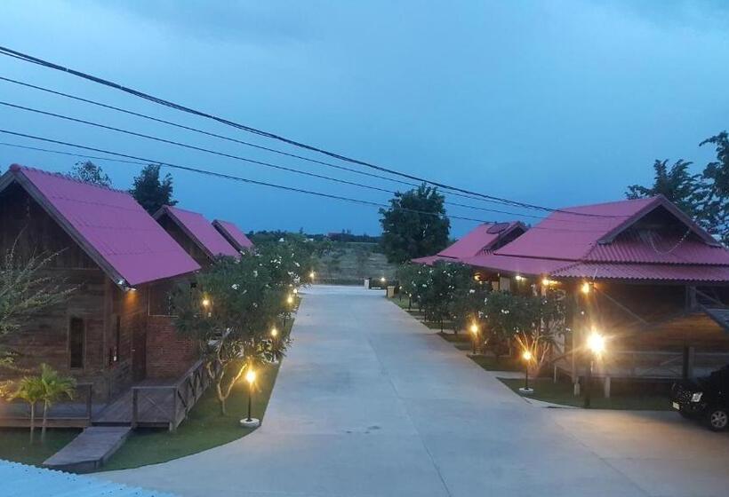 Ingaun Resort Kanchanaburi