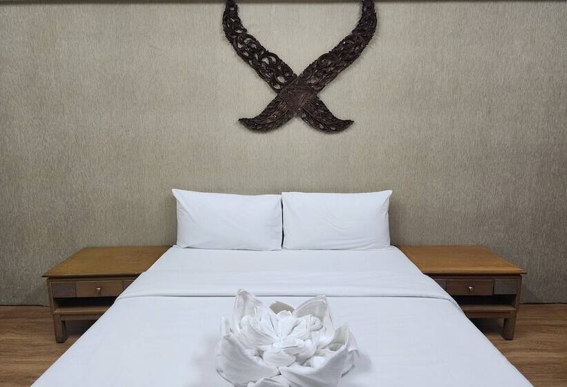 Kim Hotel At Bangplong