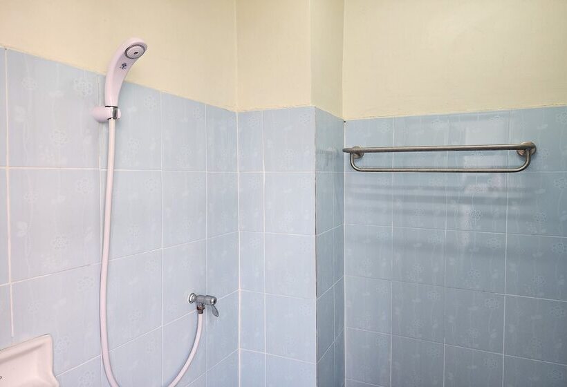 Kim Hotel At Bangplong