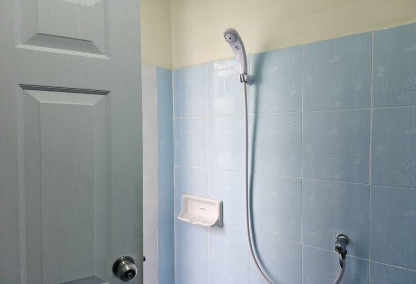 Kim Hotel At Bangplong