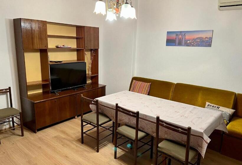 Pension (Hôtel basse catégorie) къща спирови