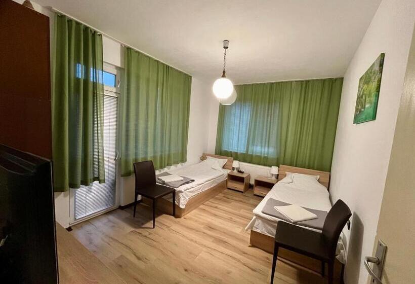 Pension къща спирови