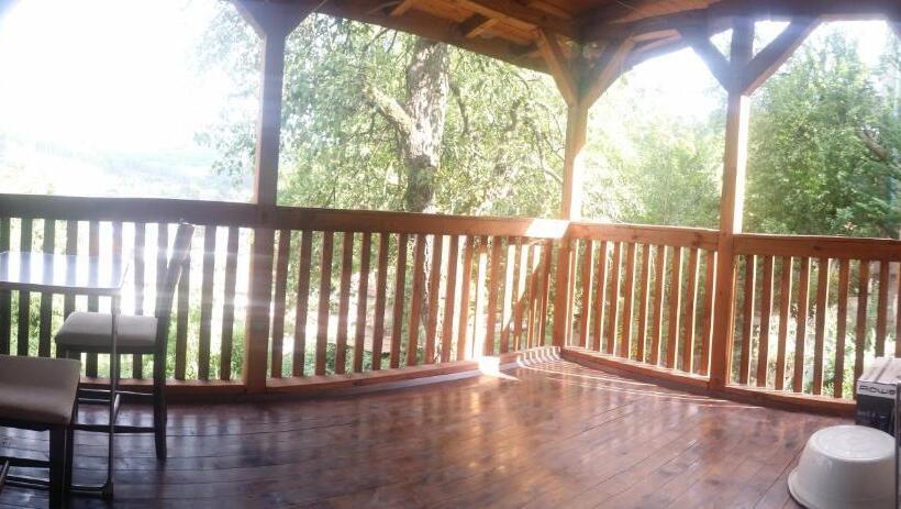 Pension (Hôtel basse catégorie) трънската къща