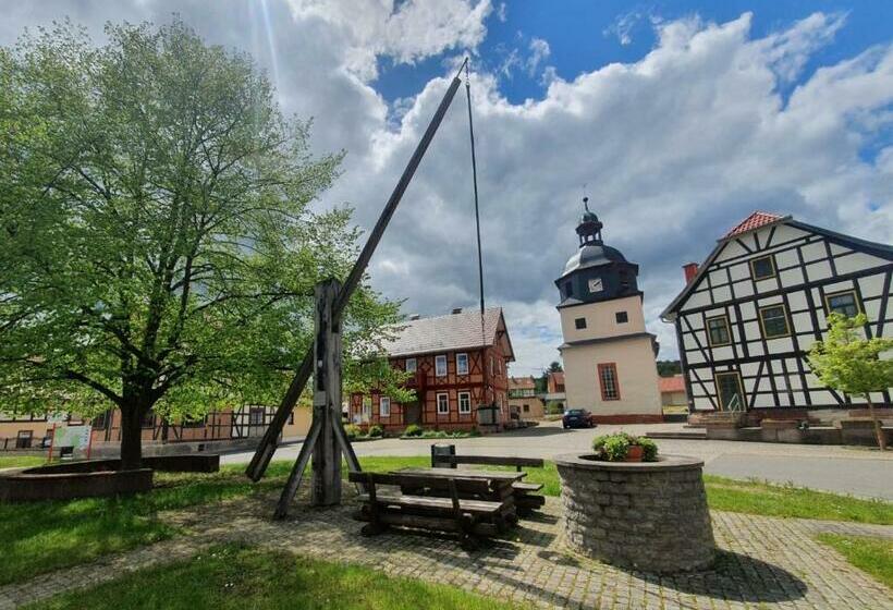 Pensão Altes Pfarrhaus Neustädt