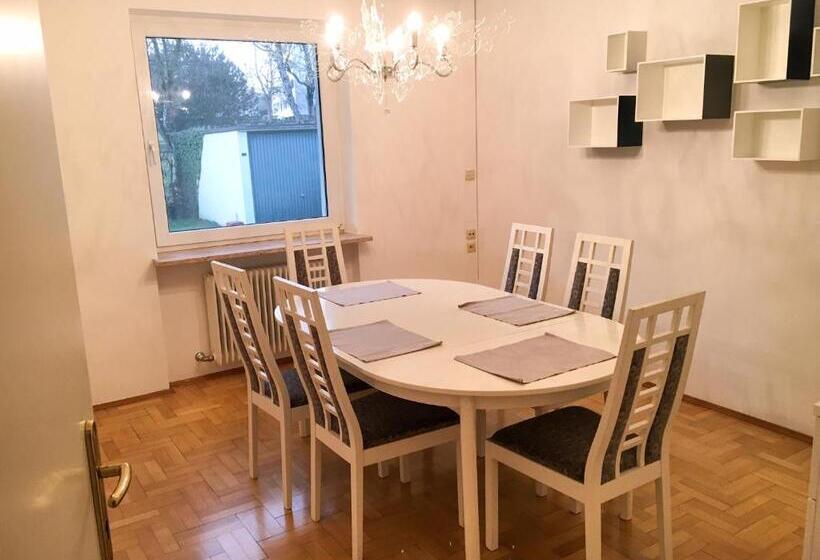 Пансион Aparthome L.i.n.z