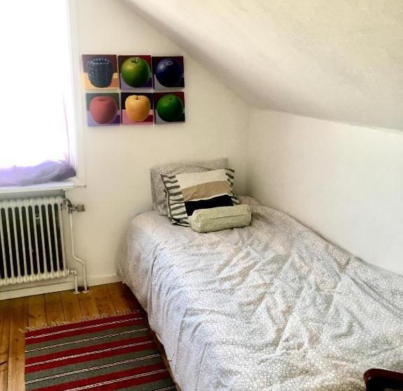 פנסיון Arthome Småland