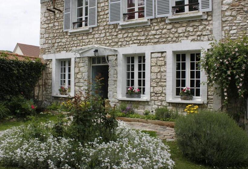 ペンション Avenue Du Château