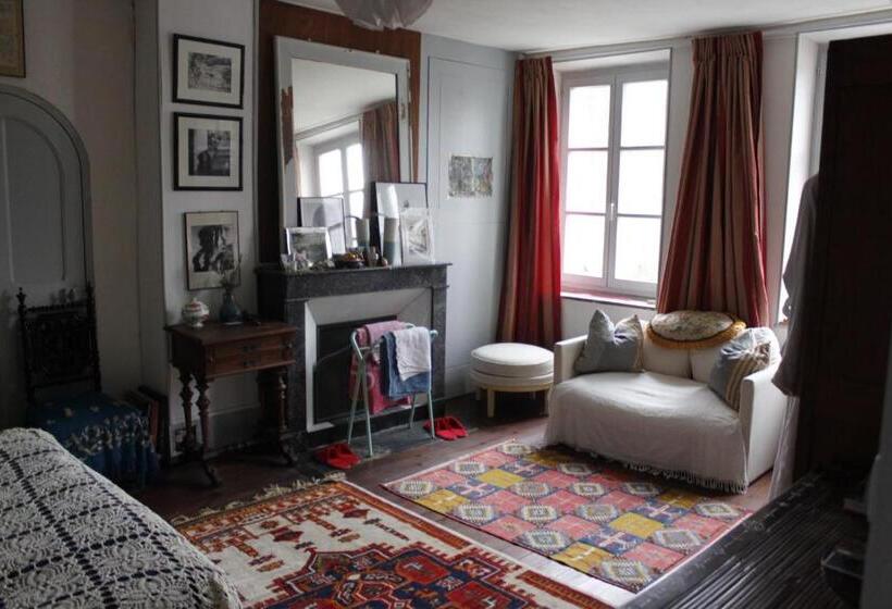 ペンション Avenue Du Château