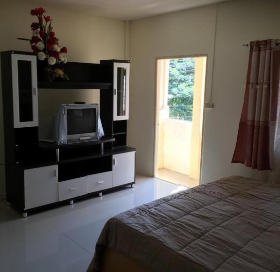 Пансион Baan Suan Resort2345