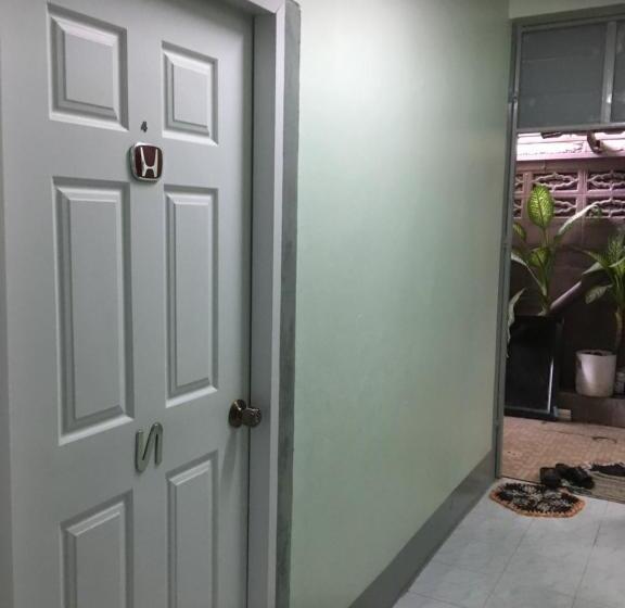 Пансион Baan Suan Resort2345