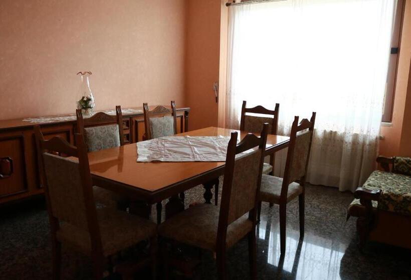 بنسيون Casa Leonardo