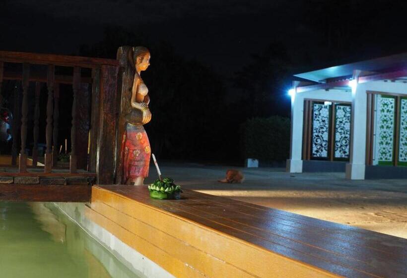 Pensão Chomduen Phu Kao Resort