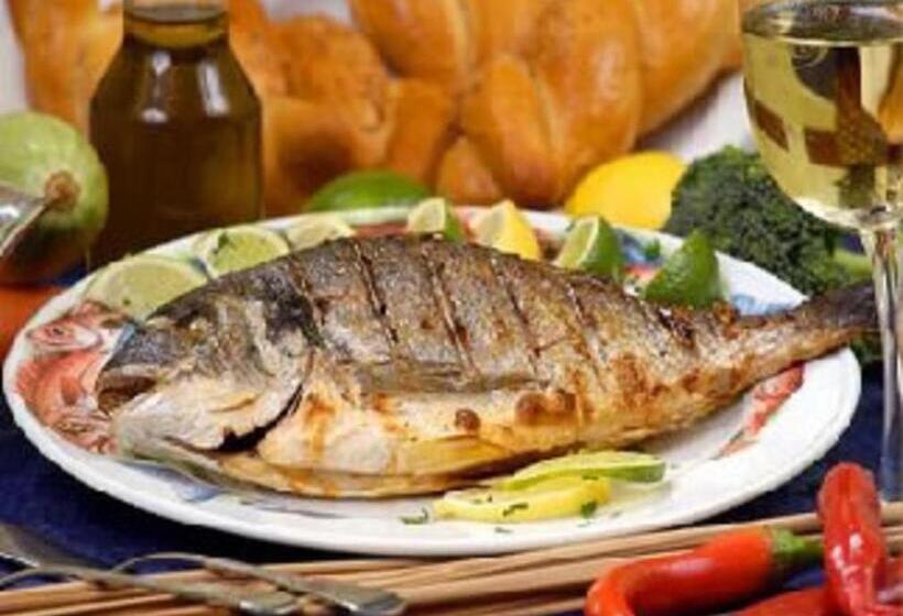 بنسيون Conacul Sarbesc